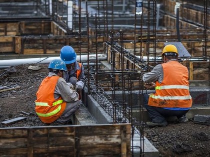 劳务市场竞争激烈，建筑数字化助推建筑工人转型升“技”
